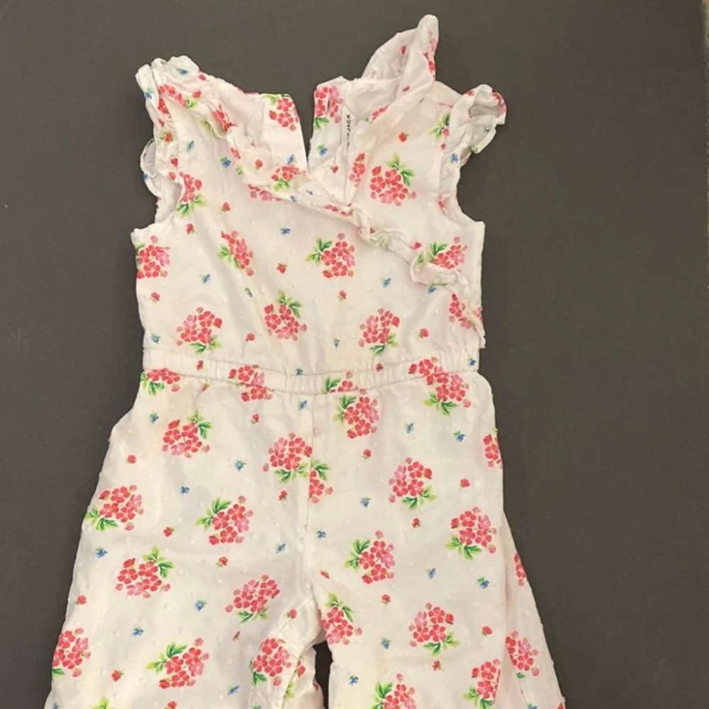 Janie And Jack white with flowes Romper Size 12-18 months